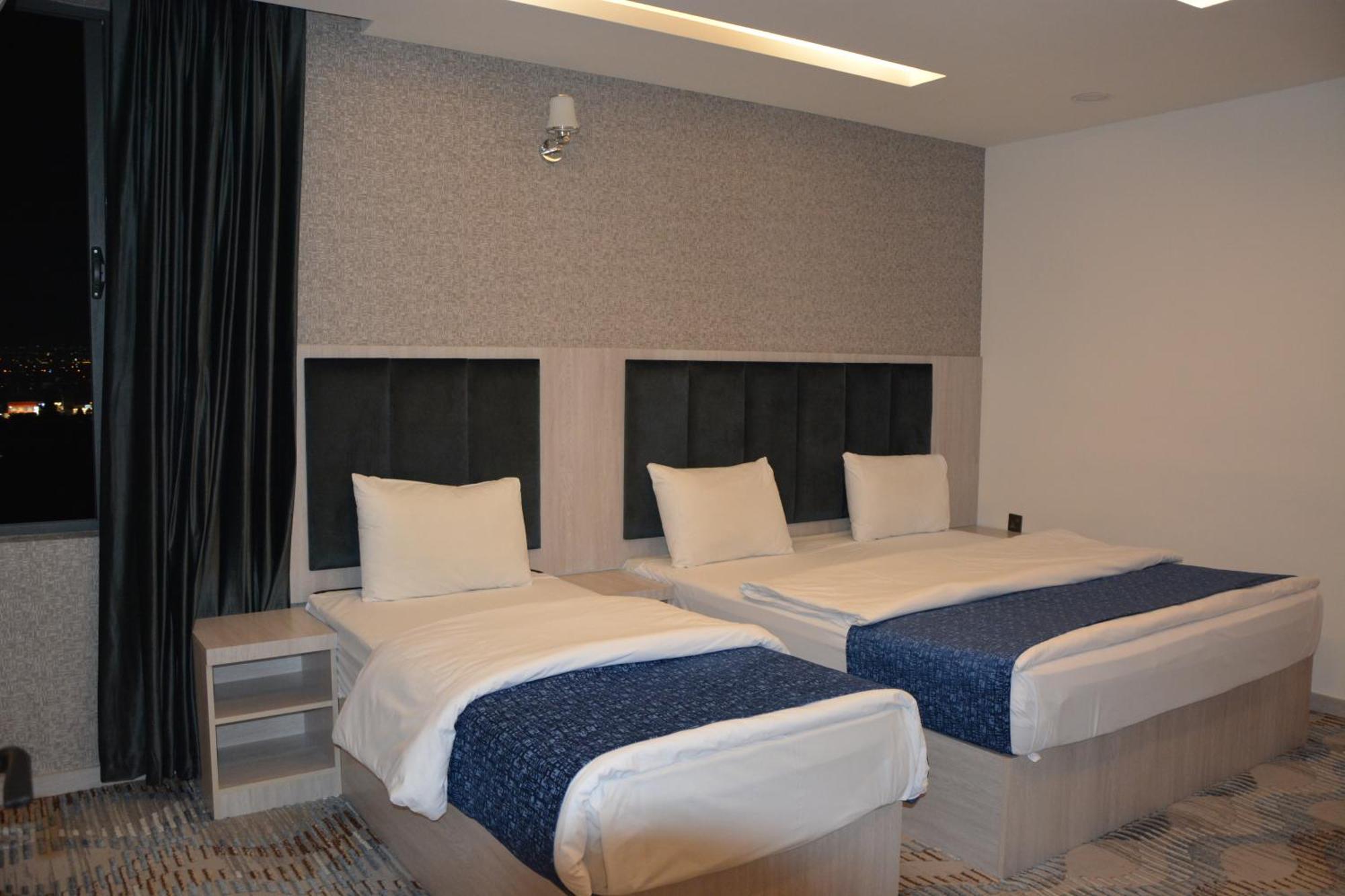 Myflower 3 Hotel เอร์เบล ภายนอก รูปภาพ